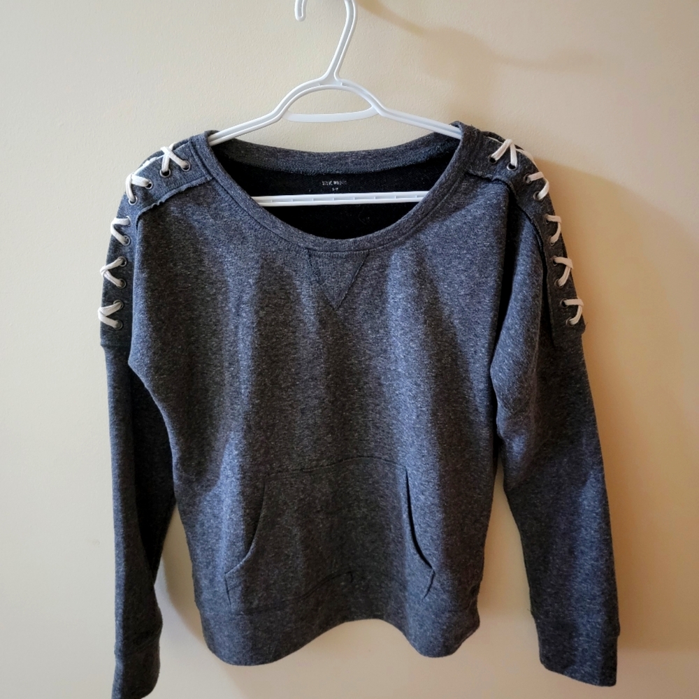 Steve Madden Long-Sleeve shirt